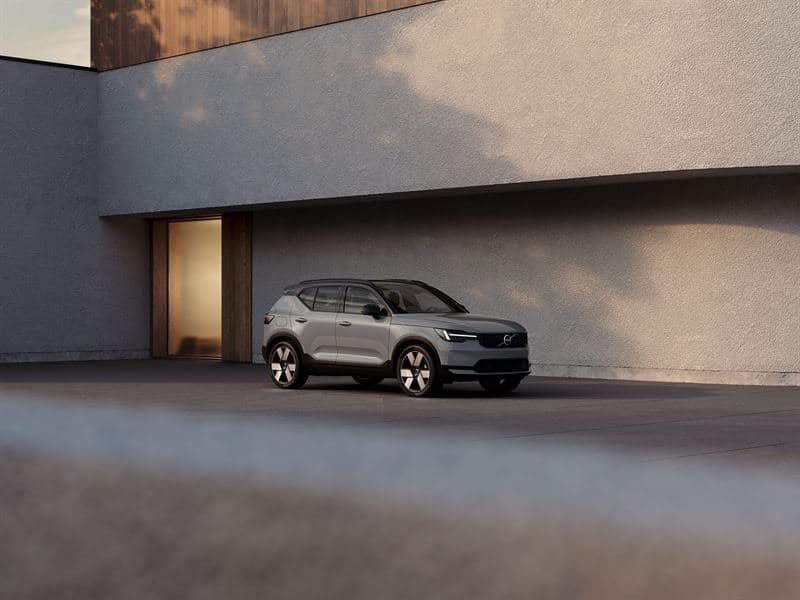 Volvo Σειρά 40: Νέα σχεδίαση, περισσότερη τεχνολογία και αναβαθμισμένη ασφάλεια
